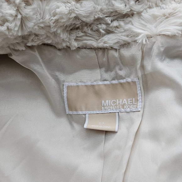 MICHAEL KORS Faux Fur Jacket - Picture 7 of 9